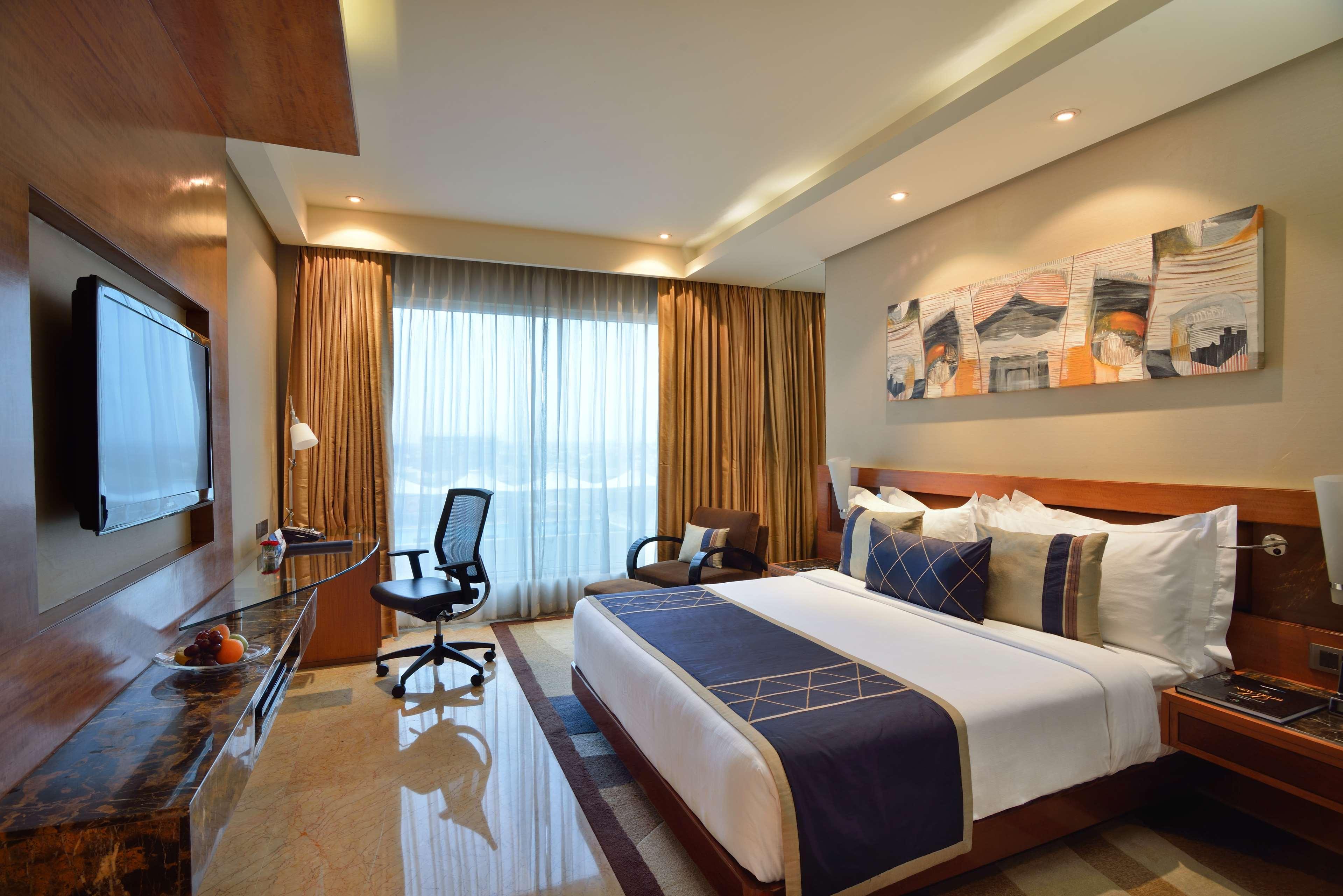 Hotel Radisson Blu Kaushambi Delhi Ncr