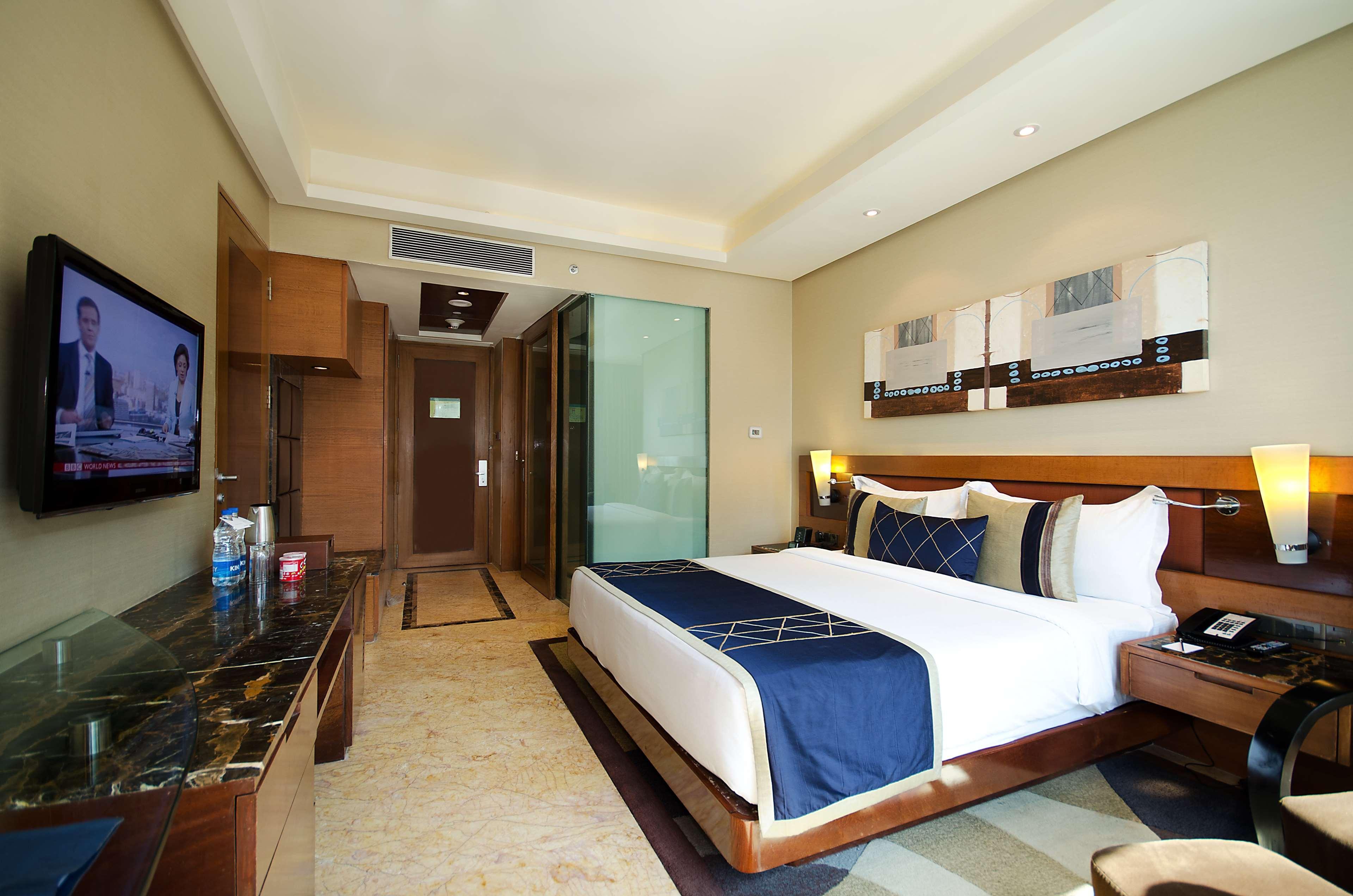 Radisson Blu Kaushambi Delhi Ncr 5*