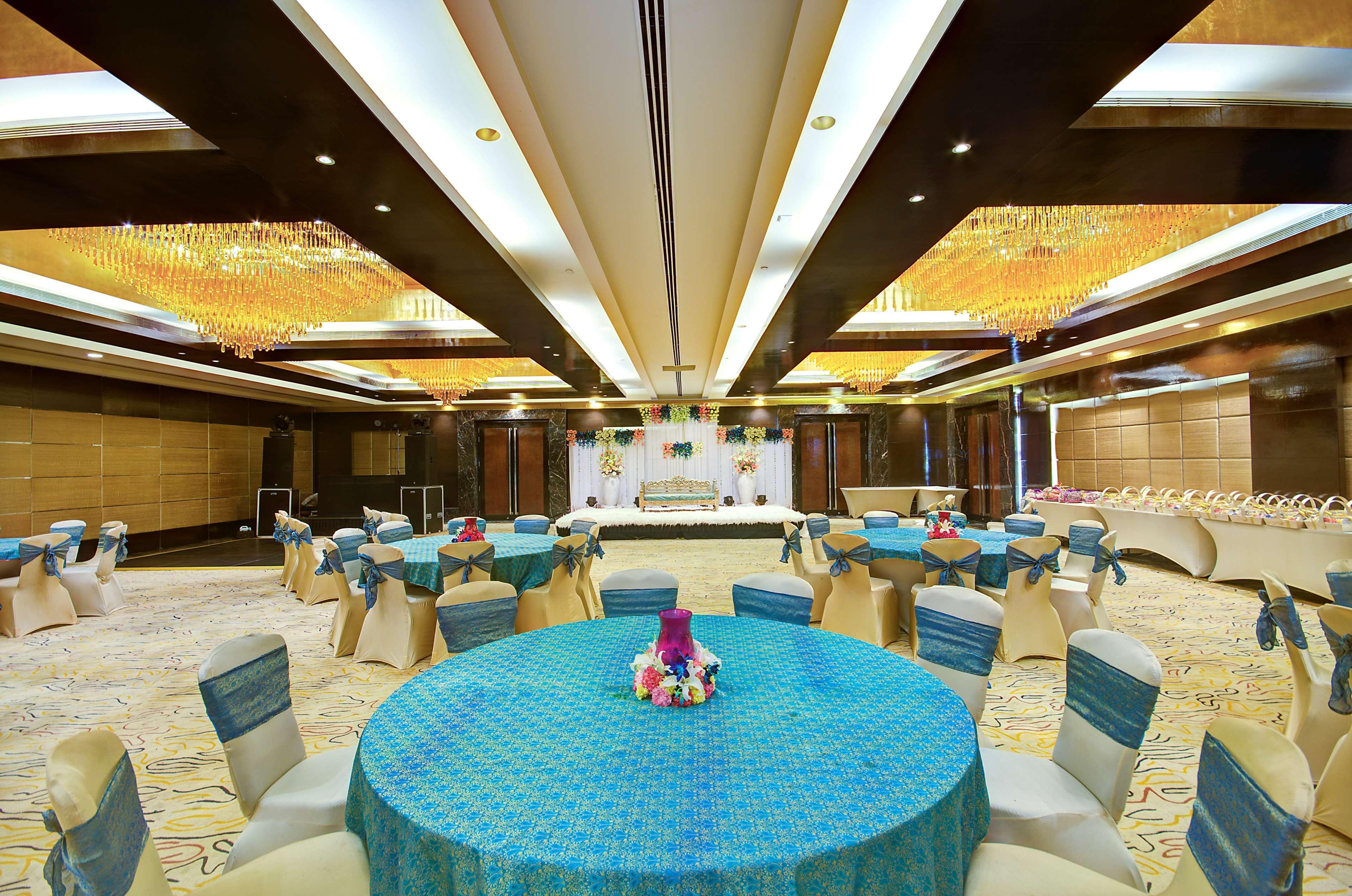 Hotel Radisson Blu Kaushambi Delhi Ncr