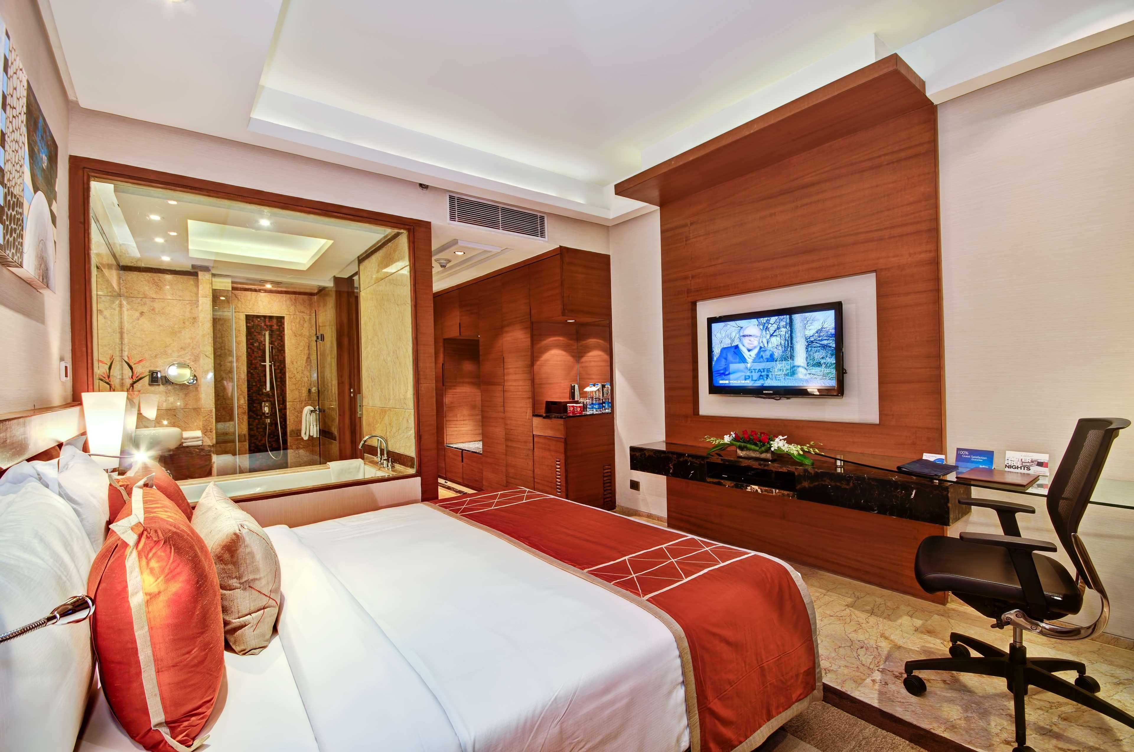 Hotel Radisson Blu Kaushambi Delhi Ncr 5*